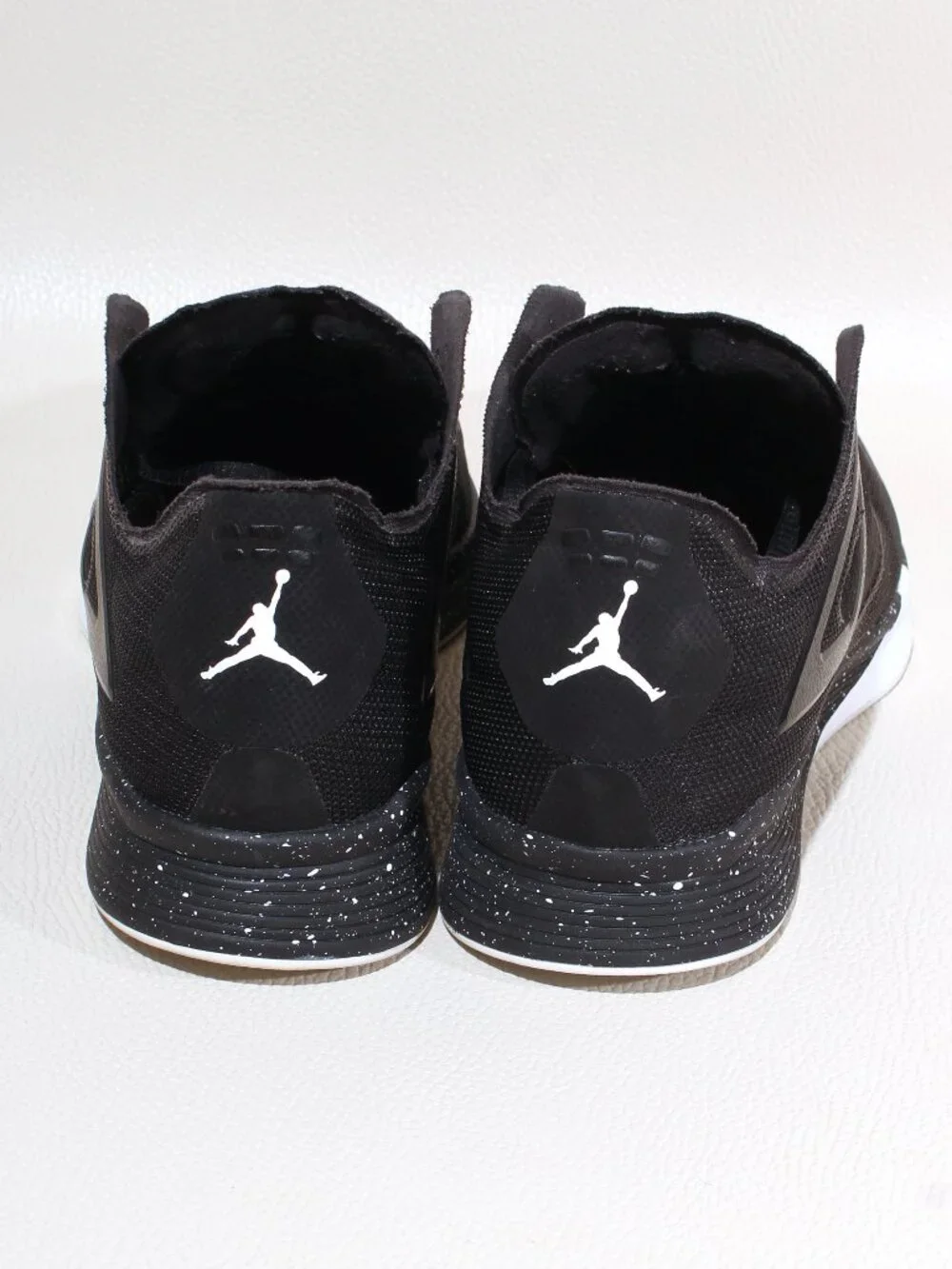 Mens 2018 Nike Air Jordan 89 Racer Oreo Size 12 AQ3747-001 Black Shoes Sneakers